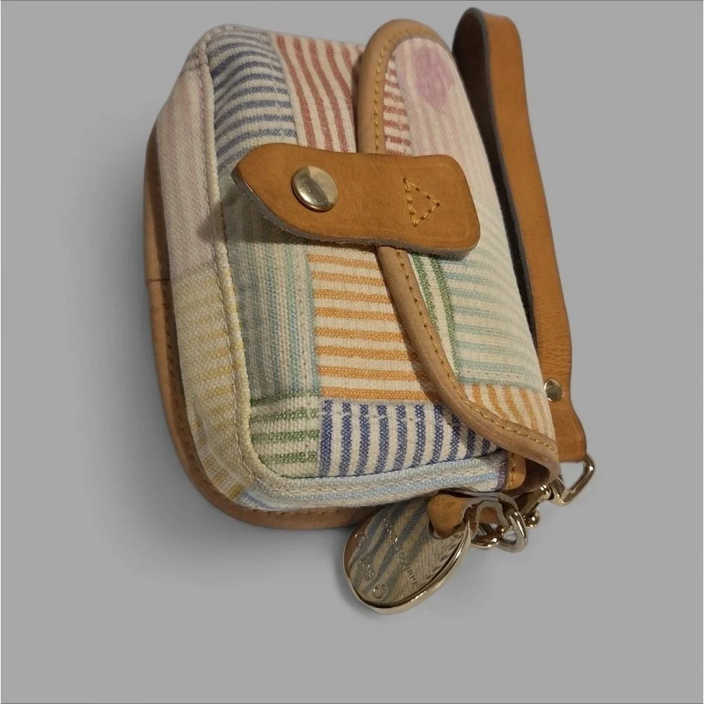 Dooney & Bourke Plaid Coated Canvas Leather Snap Blue‎ Duck Seersucker Wristlet